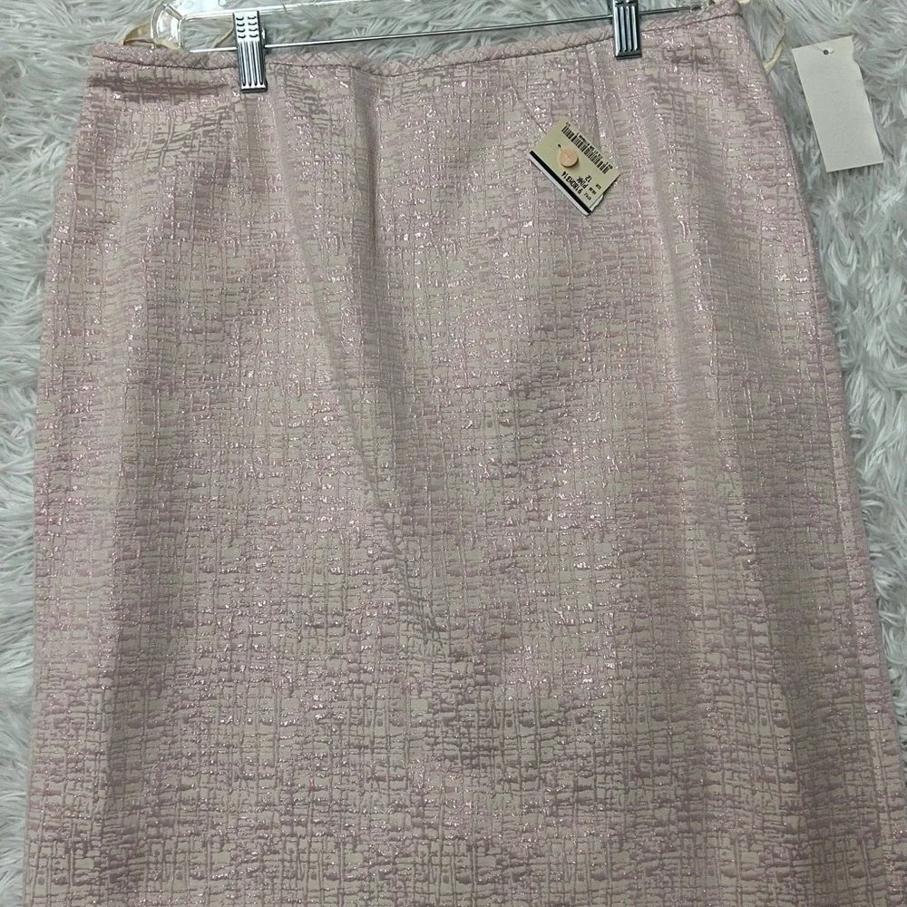 NWT. 2-Pc.Tahari Suit. Light Pink Textured Women's size 12 - Picture 9 of 9